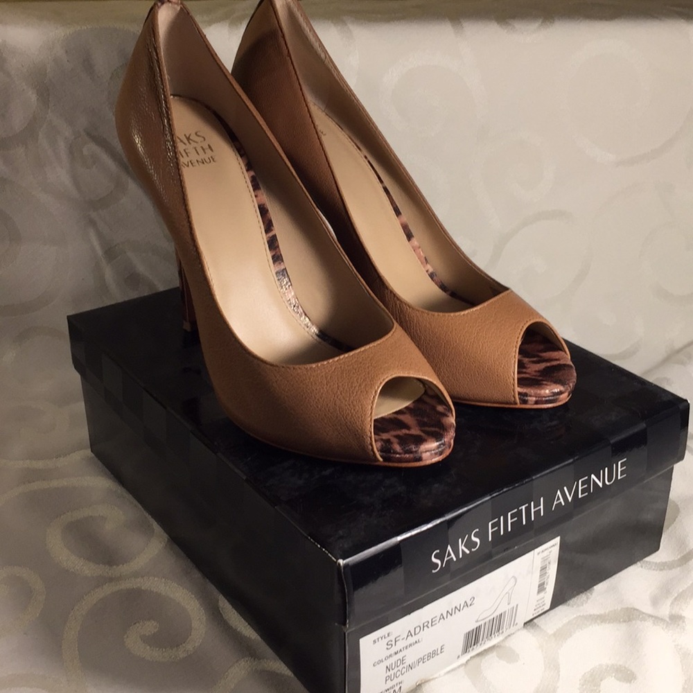 Shoes - Picture 7 of 7